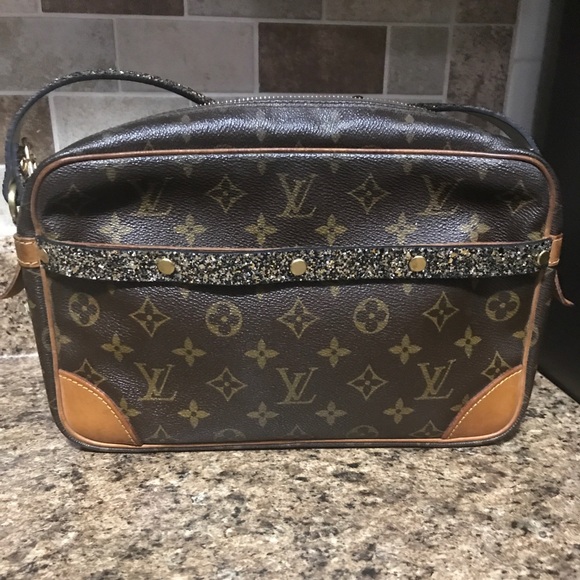 Louis Vuitton Handbags - LV Clutch/Crossbody